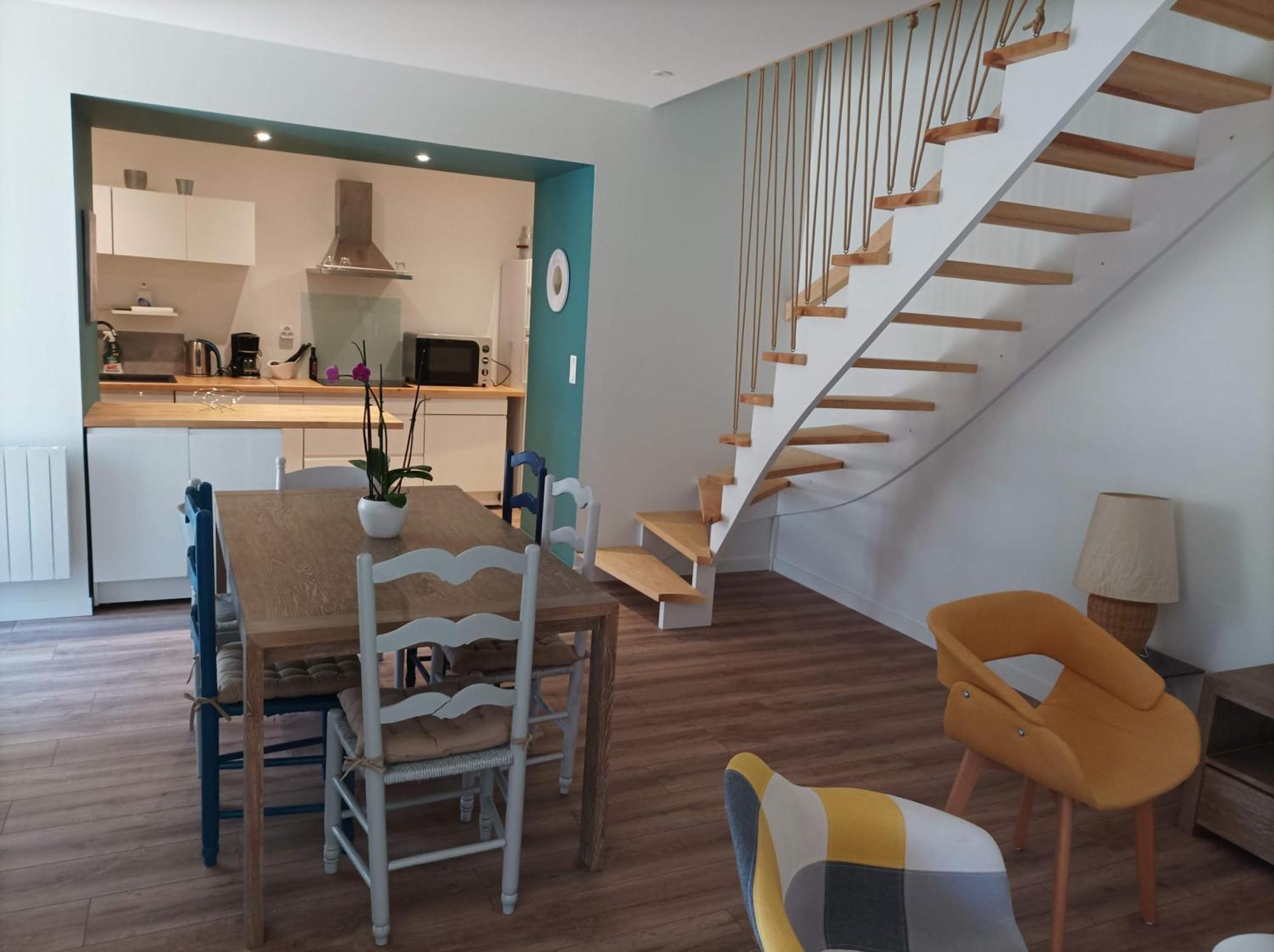 Gite De Charme - 3 Chambres, 5 Lits - De 4 A 7 Personnes Avanton Kültér fotó