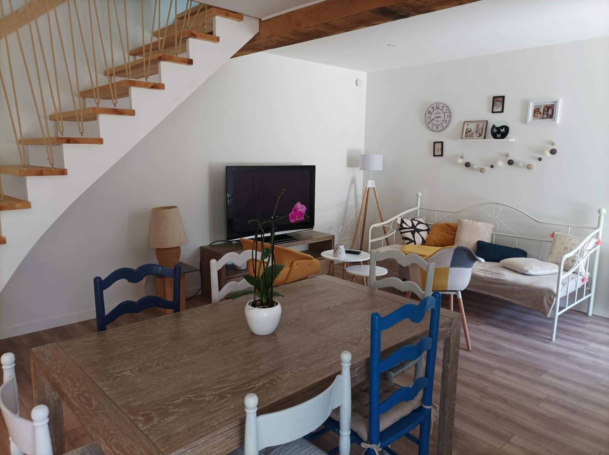 Gite De Charme - 3 Chambres, 5 Lits - De 4 A 7 Personnes Avanton Kültér fotó